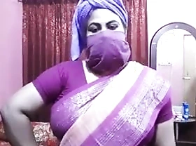 Desi aunty sex talk, Didi trains be beneficial to sexy fucking